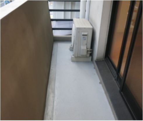 バルコニー　※別室の参考写真です。