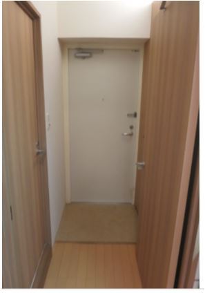 玄関　※別室の参考写真です。