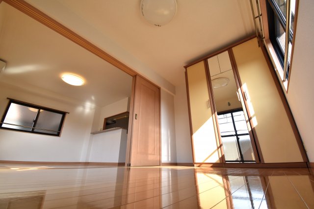 居室・リビング　クレイドル若宮