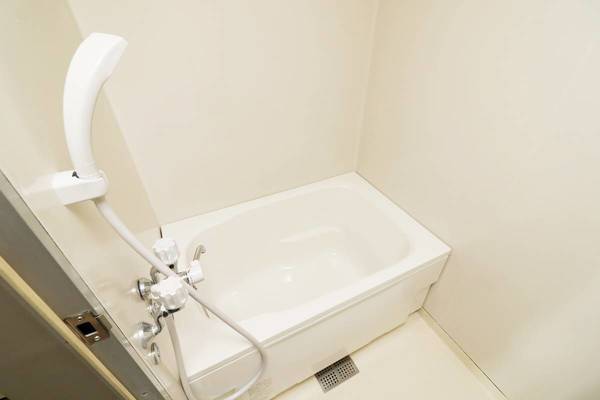 バス・シャワールーム　ビレッジハウスの同一物件・同一タイプの間取りの写真です