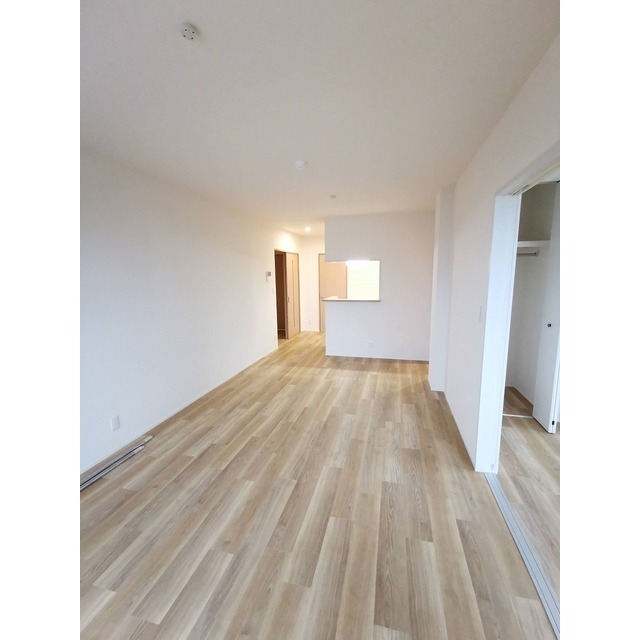 居室・リビング　工事中