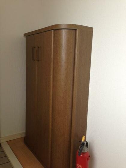 玄関　シューズボックス