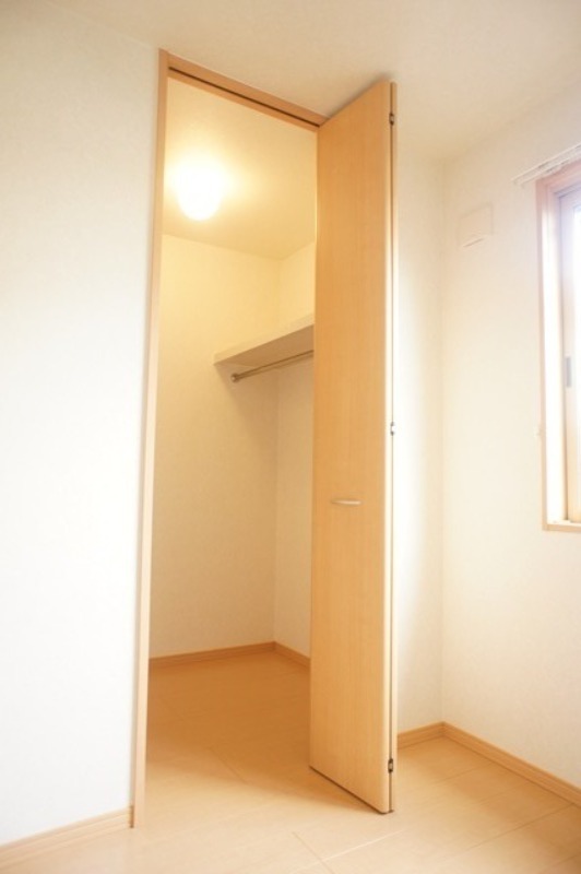 収納　図面と現状に相違がある場合には現状を優先