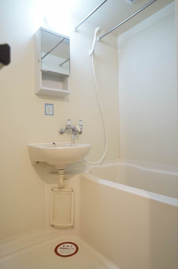 バス・シャワールーム　浴室