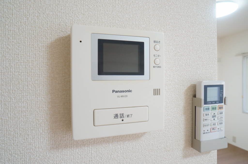 セキュリティ　モニタ付きドアホン