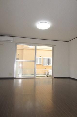 居室・リビング　広く使いやすいリビング