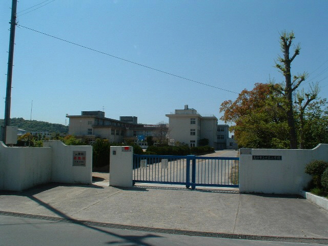 小学校　高砂市立中筋小学校（小学校）まで1171m