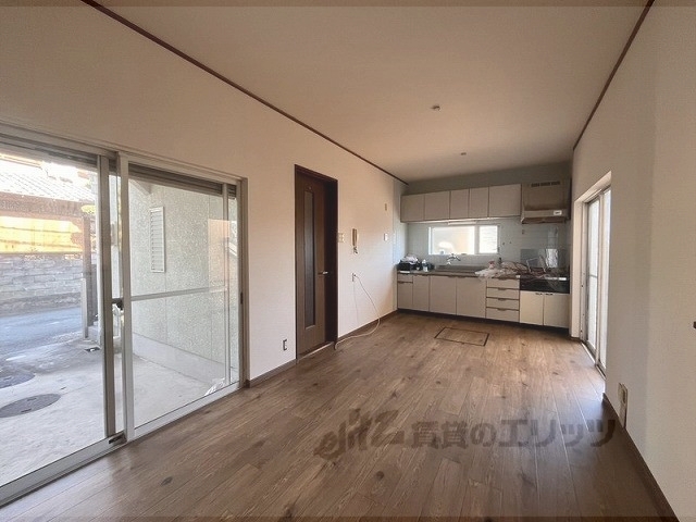 居室・リビング　リビング