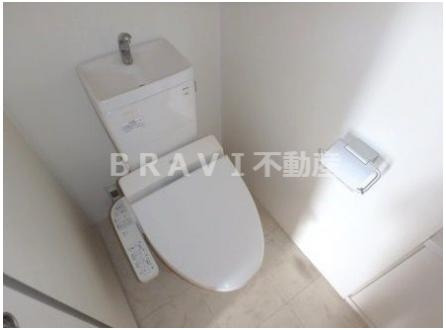 トイレ　【アーバネックス淀屋橋】落ち着いた色調のトイレです