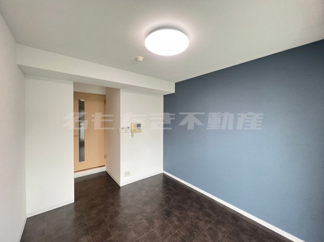 居室・リビング　こちらの居間で趣味の時間をお楽しみください