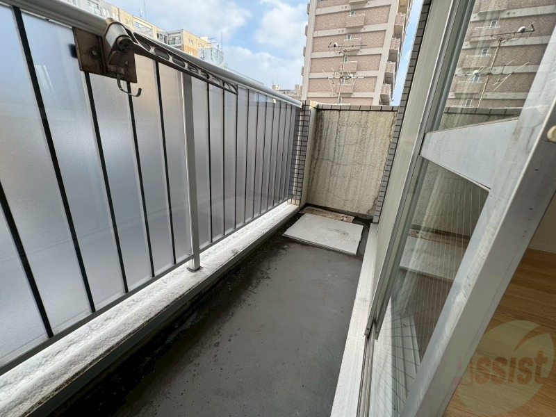 バルコニー　バルコニーが付いていますので一息ついてみてはいかがですか。