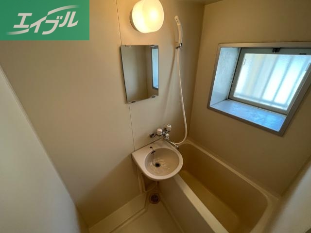 バス・シャワールーム　ユニットバス