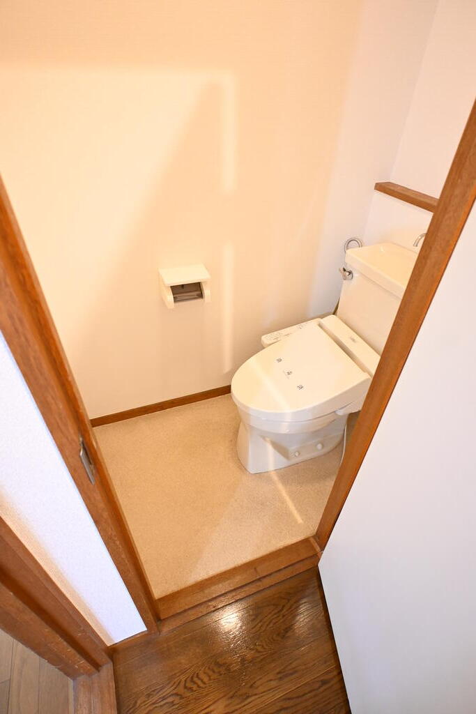 丸山ビルのトイレ写真
