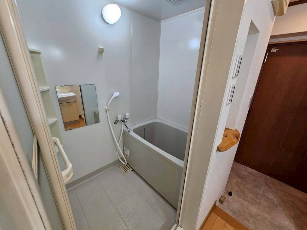 バス・シャワールーム　バルコニー