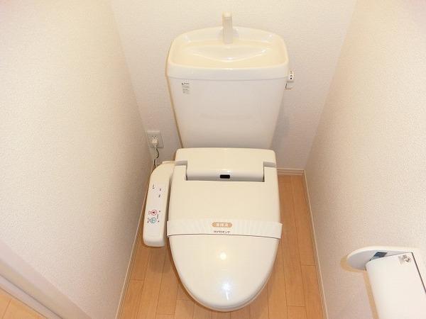 トイレ　ウォシュレット！