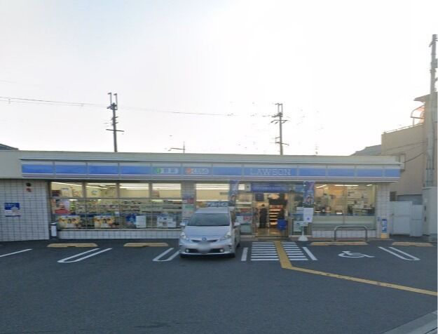 コンビニ　ローソン堺東山店（コンビニ）まで61m