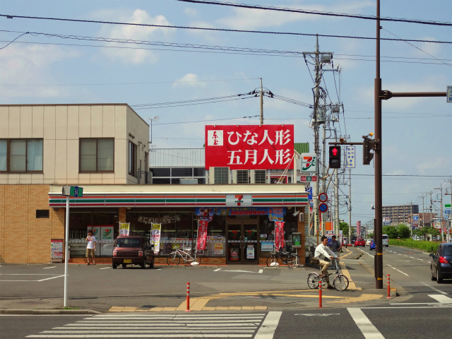 コンビニ　セブンイレブン宇都宮元今泉店（コンビニ）まで225m