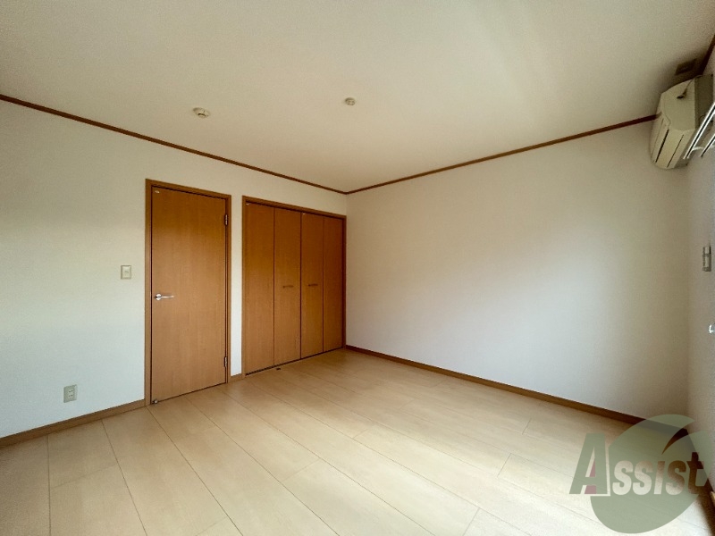 その他部屋・スペース　寝室になりそうな洋室です。広くて使いやすそうですね。