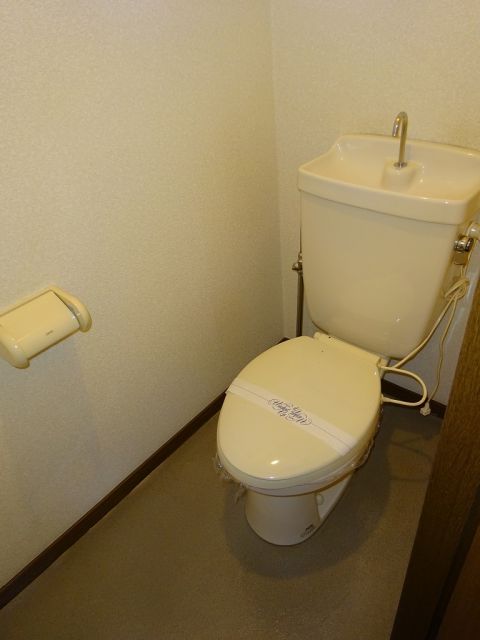 カーサ稲葉のトイレ写真