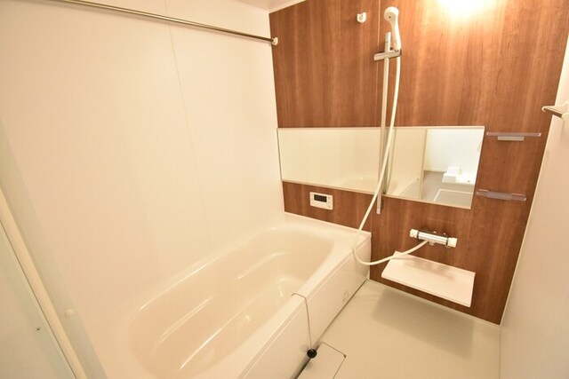 バス・シャワールーム　浴室