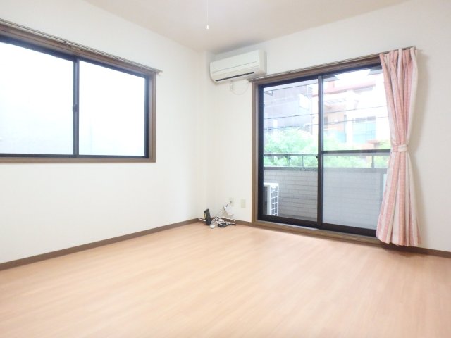 居室・リビング　おしゃれなリビングです