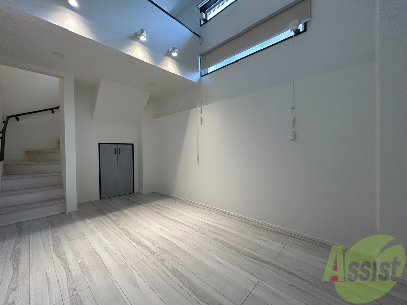 居室・リビング　７．２帖のお部屋です。開放感がある印象です。