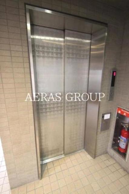 その他　エレベーター付き