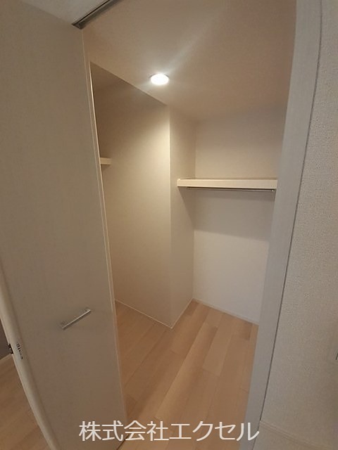 収納　余裕のある収納スペースです。