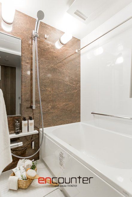 バス・シャワールーム　※同マンション別室参考写真