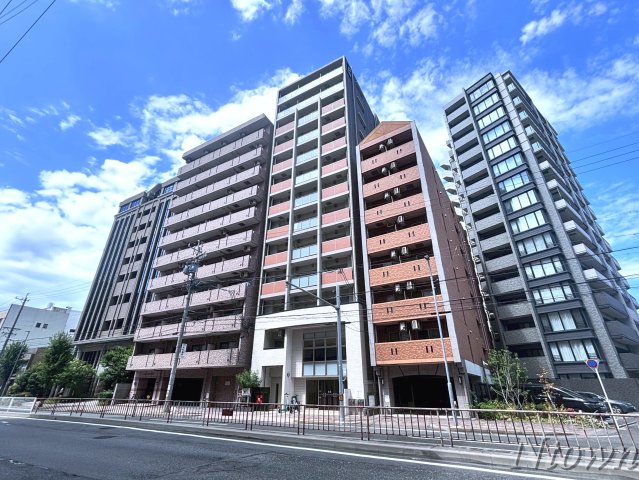 建物外観　落ち着いた雰囲気の外観です