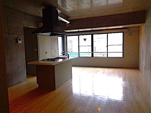 その他　洋室約20.0畳別角度　※２０２５年１０月撮影