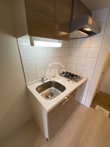 キッチン　エスプレイス大阪城SOUTH　2口ガスシステムキッチン