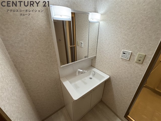 洗面設備　独立洗面化粧台付き☆ｆ