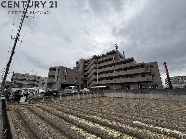 建物外観　オートロック付きで安心です！