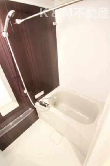 バス・シャワールーム　きれいなお風呂です