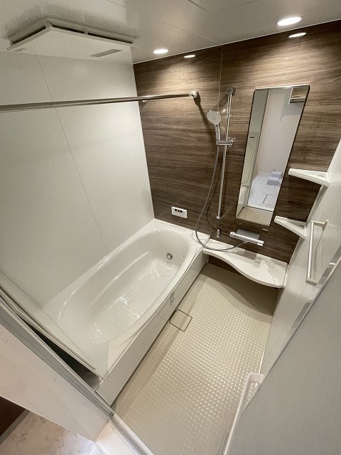 バス・シャワールーム