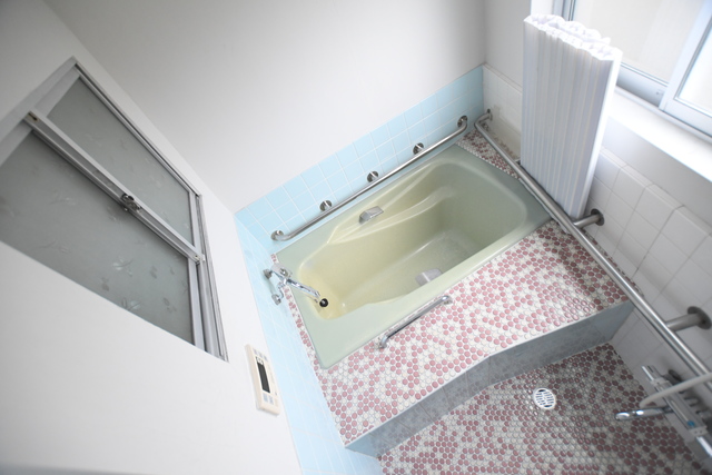 バス・シャワールーム　お風呂