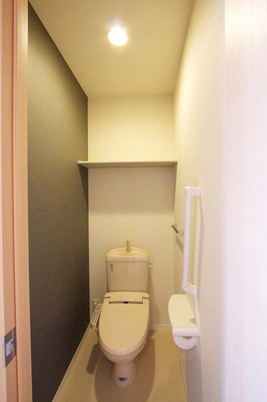 トイレ　現況と異なる場合がございます。