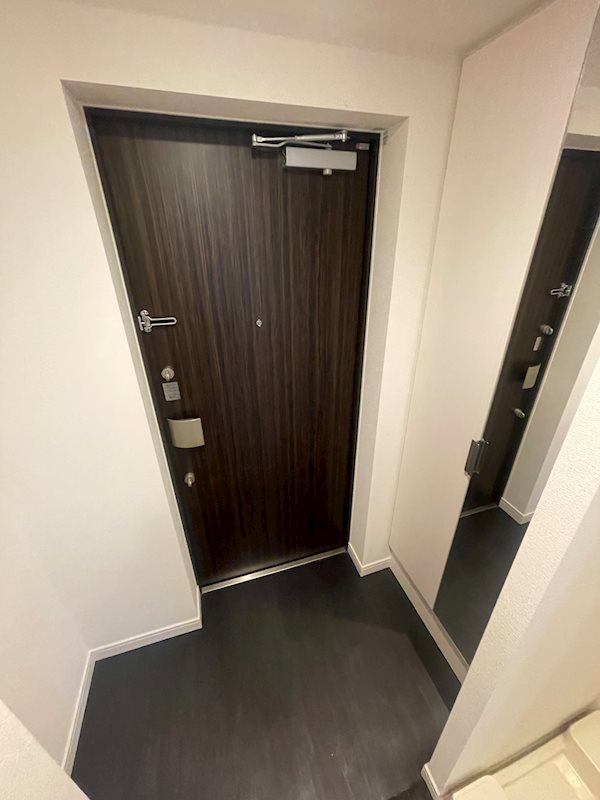 玄関　収納もある玄関です