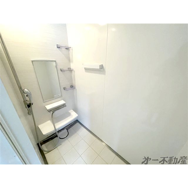 バス・シャワールーム　シャワールーム