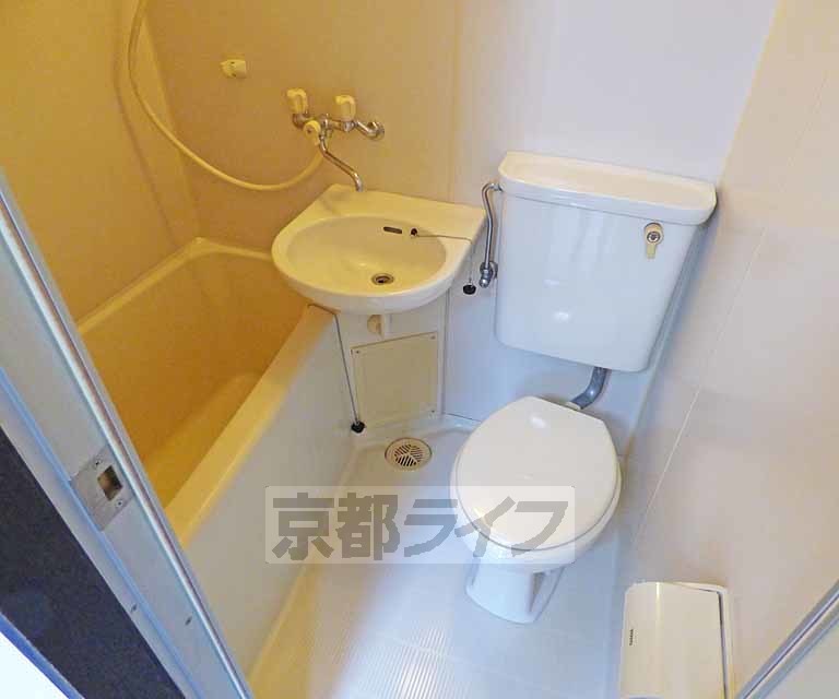 バス・シャワールーム　ユニットバスです。