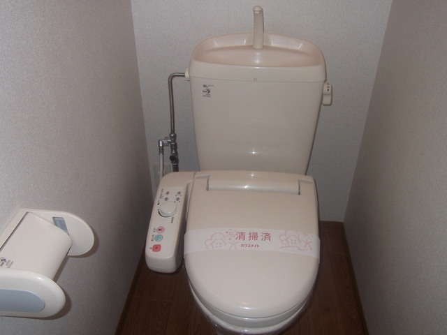 トイレ　洗浄機能付便座♪