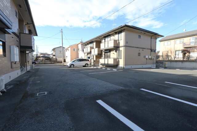 駐車場　☆広々とした駐車場☆