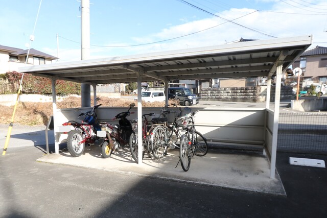 その他共有部分　☆駐輪場付き☆