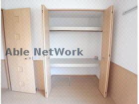 収納　同棟別部屋写真