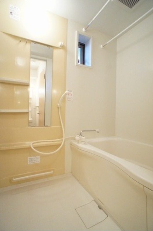 バス・シャワールーム　図面と現状に相違がある場合には現状を優先