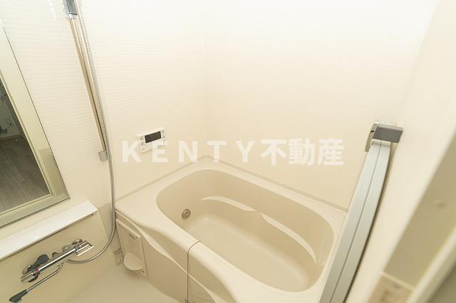 バス・シャワールーム　お風呂です