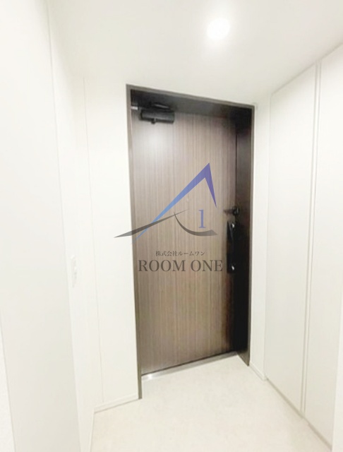 玄関　玄関です。