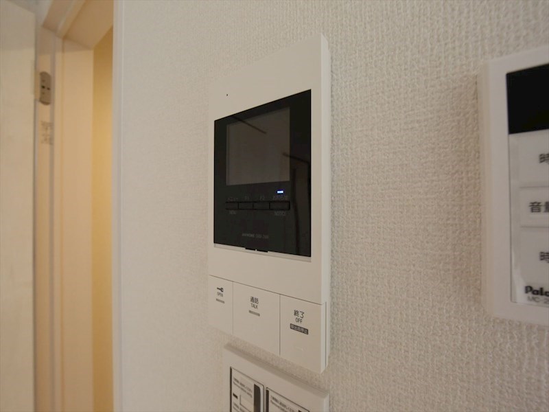 セキュリティ　ＴＶモニター付インターホン　同仕様写真