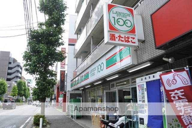 コンビニ　ローソンストア１００（コンビニ）まで497m